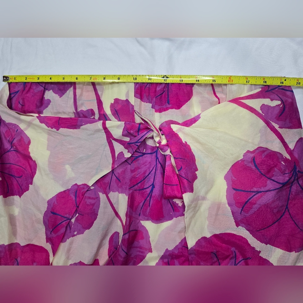 Diane Von Furstenberg Cream Wide-Leg Pants with Pink Floral Print - Picture 11 of 11